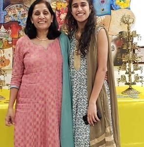 Meet your Posher, Dipti